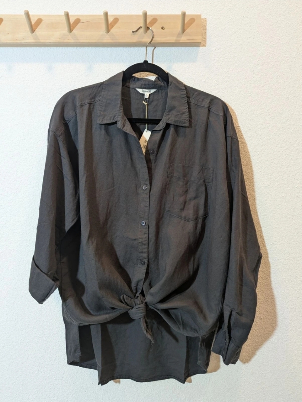 Splendid Linen Charcoal Button-Up Shirt